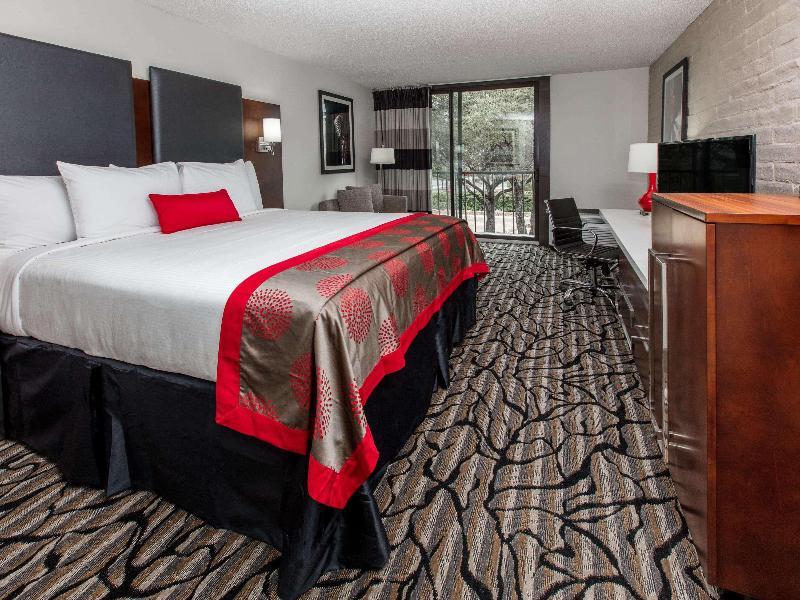 Ramada By Wyndham Austin South image
