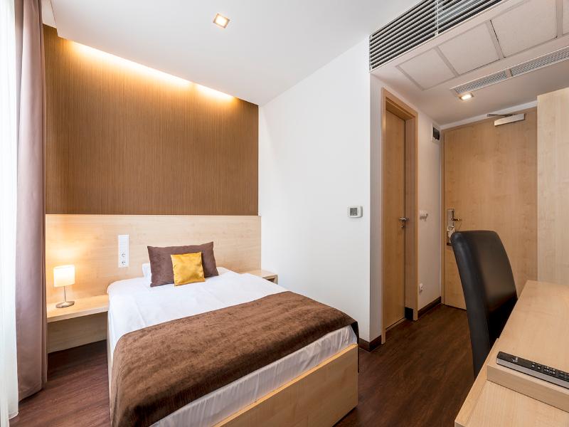 Promenade Hotel by Mellow Mood Hotels image