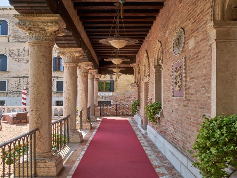 Palazzo Stern image