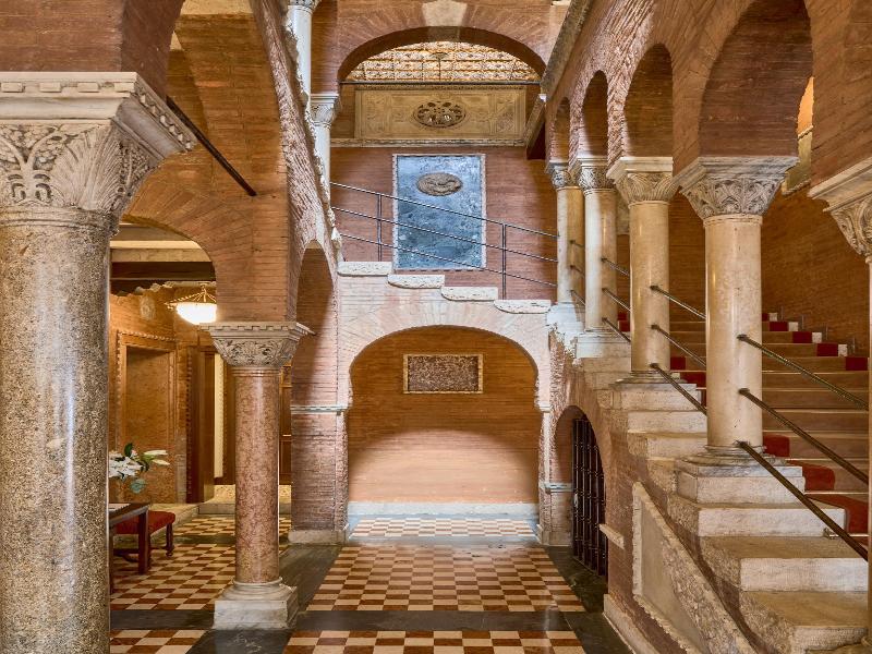 Palazzo Stern image