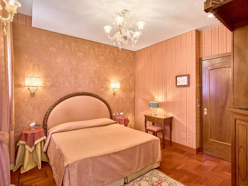 Palazzo Stern image