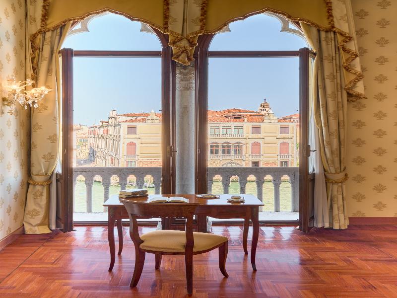 Palazzo Stern image
