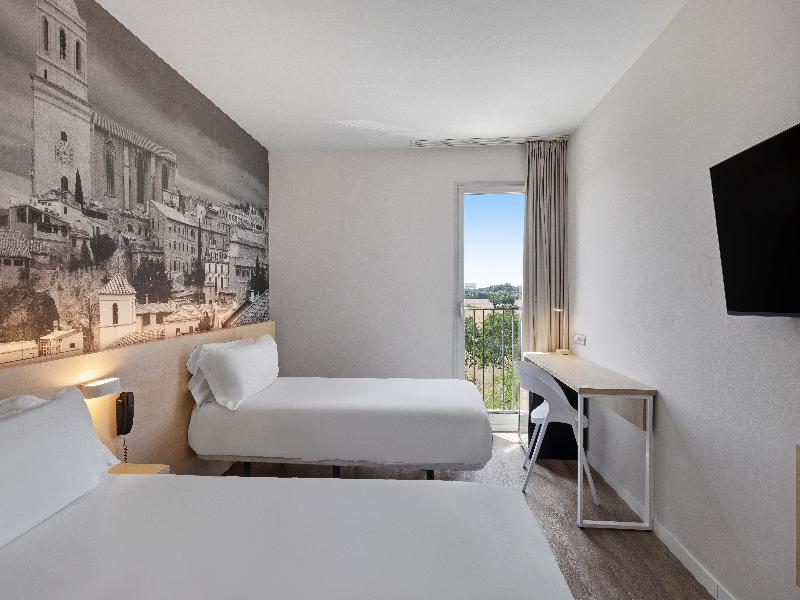B&B HOTEL Girona 3 image