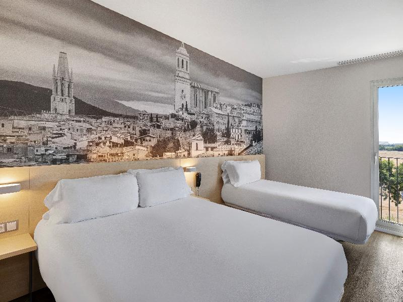 B&B HOTEL Girona 3 image