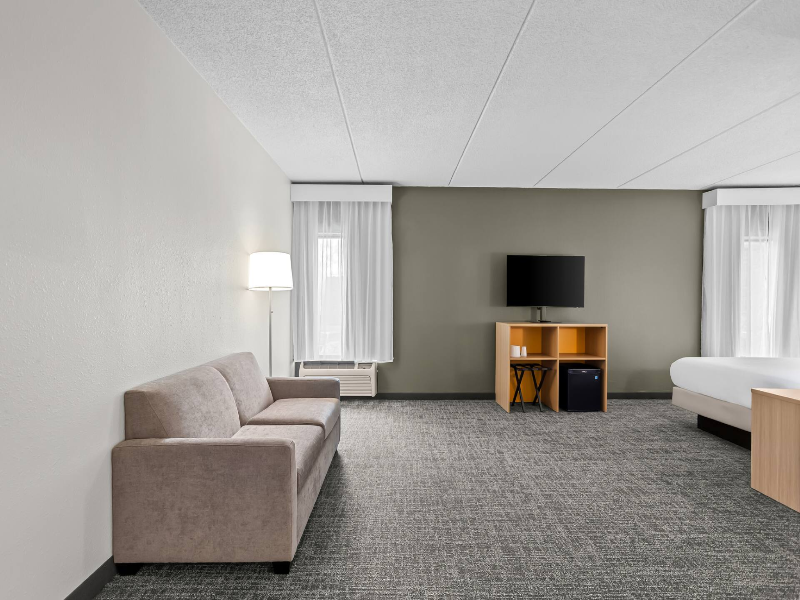 Spark By Hilton Des Plaines Chicago O'Hare image