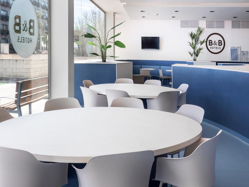 B&B Hotel Madrid Aeropuerto T1 T2 T3 image