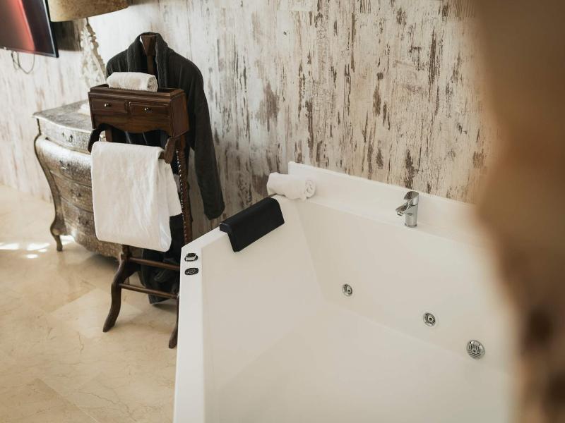Hotel Sun Palace Albir & Spa image