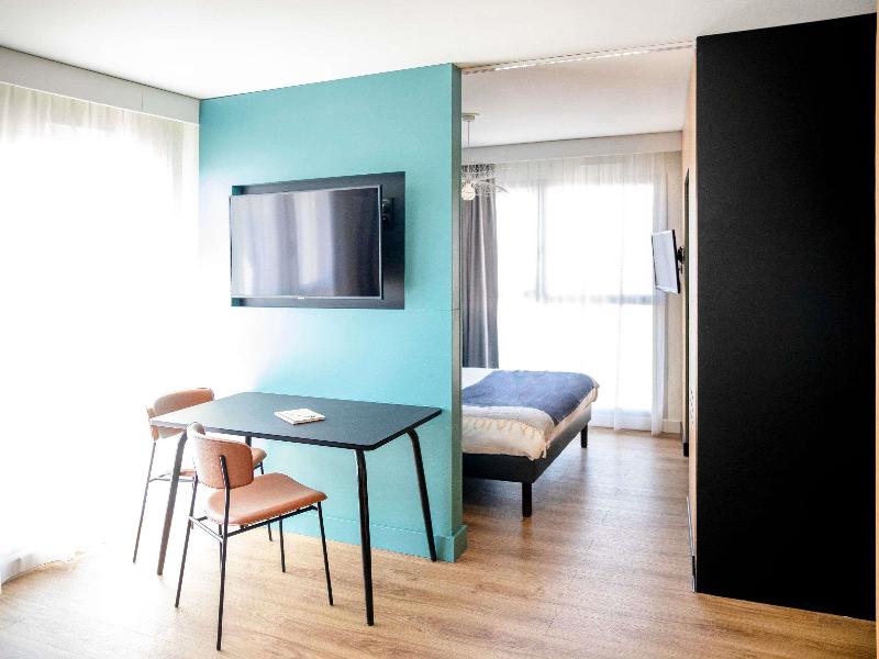 Adagio Aparthotel Annecy Centre image