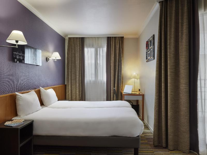 Aparthotel Adagio La Défense Le Parc image