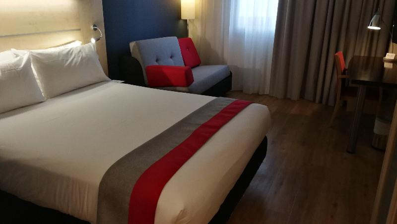 Holiday Inn Express Malaga Airport image