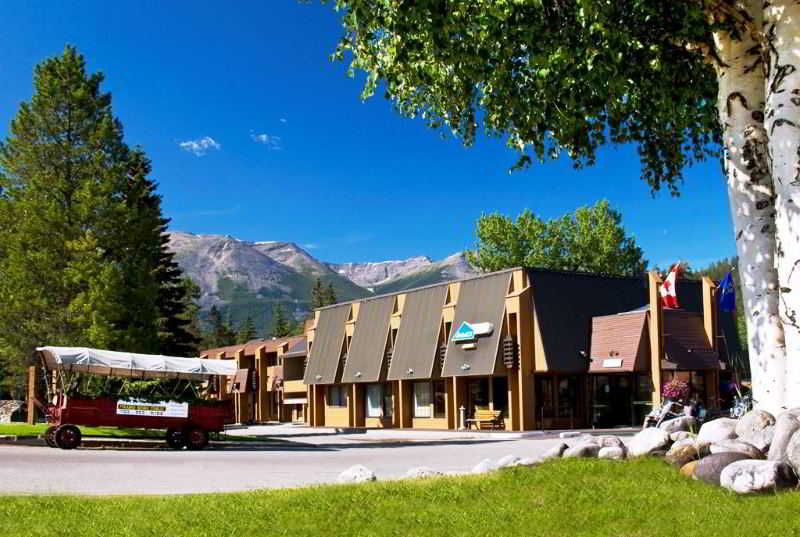 The Marmot Lodge