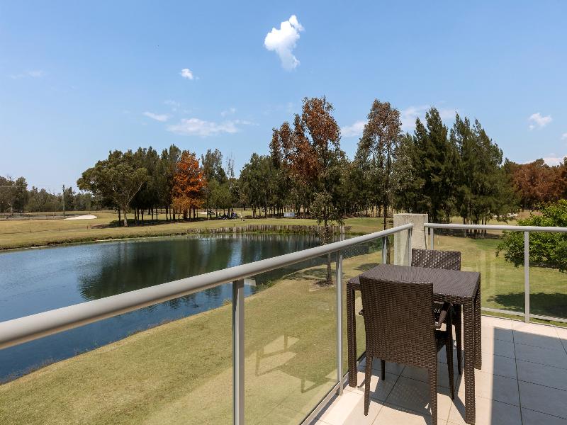 Rydges Resort Hunter Valley image
