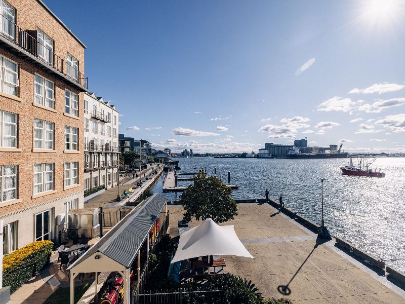Rydges Newcastle image