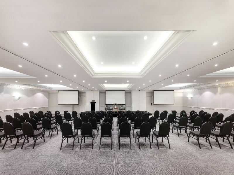 Rydges Newcastle image