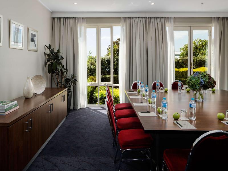 Rydges Newcastle image