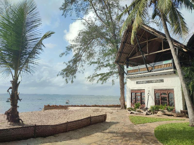 Serena Beach Hotel & Spa image