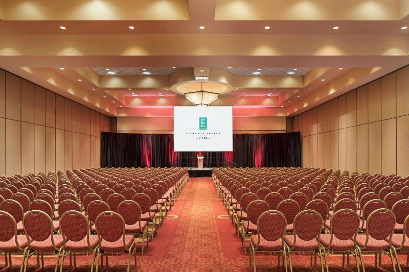 Embassy Suites by Hilton San Marcos Conference Cen