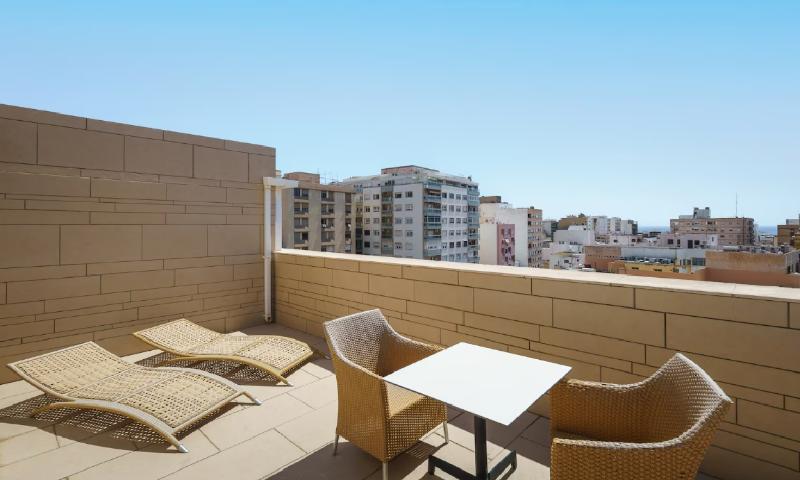 Exe Almeria Centro image