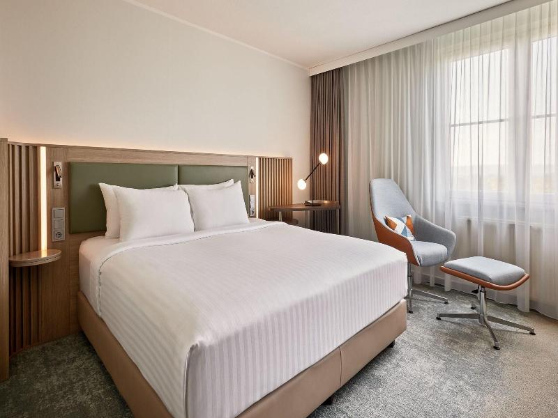 Courtyard by Marriott Dortmund image