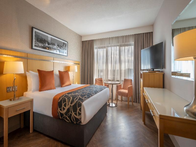 Clayton Hotel Ballsbridge image