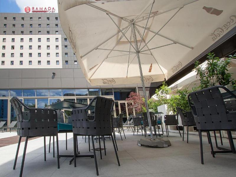Ramada Plaza by Wyndham Bucharest Convention Cente image