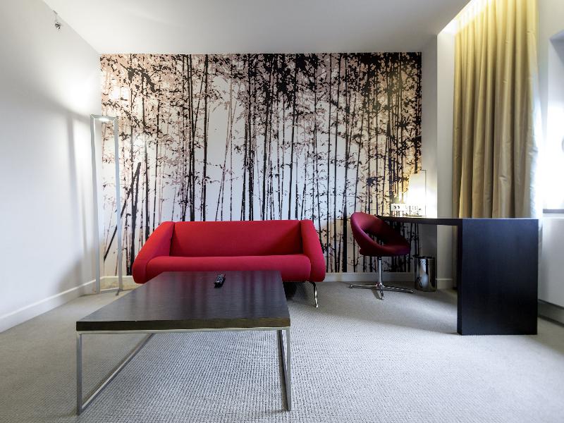 Ramada Plaza by Wyndham Bucharest Convention Cente image