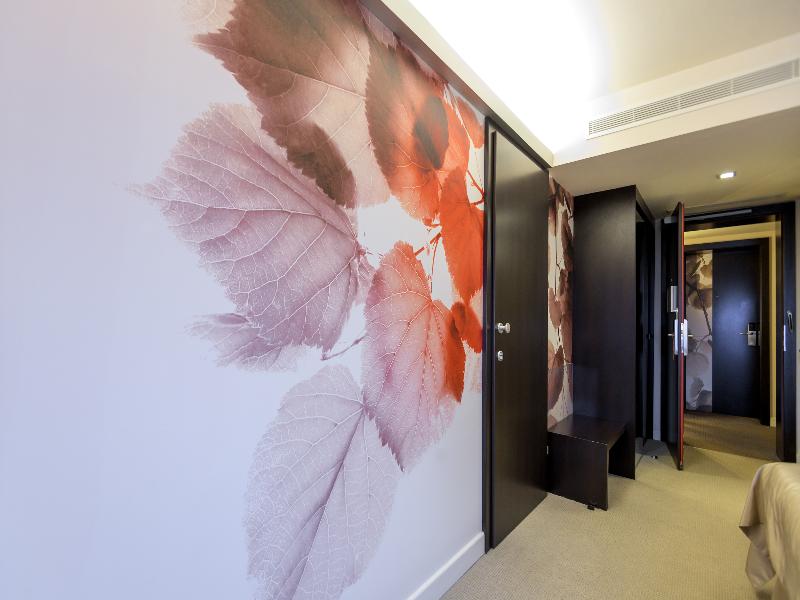 Ramada Plaza by Wyndham Bucharest Convention Cente image