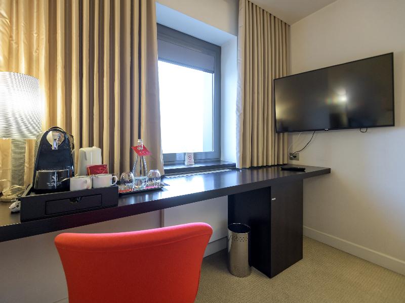 Ramada Plaza by Wyndham Bucharest Convention Cente image