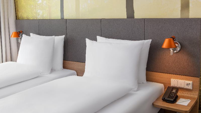 Holiday Inn Munich - Leuchtenbergring photo 11