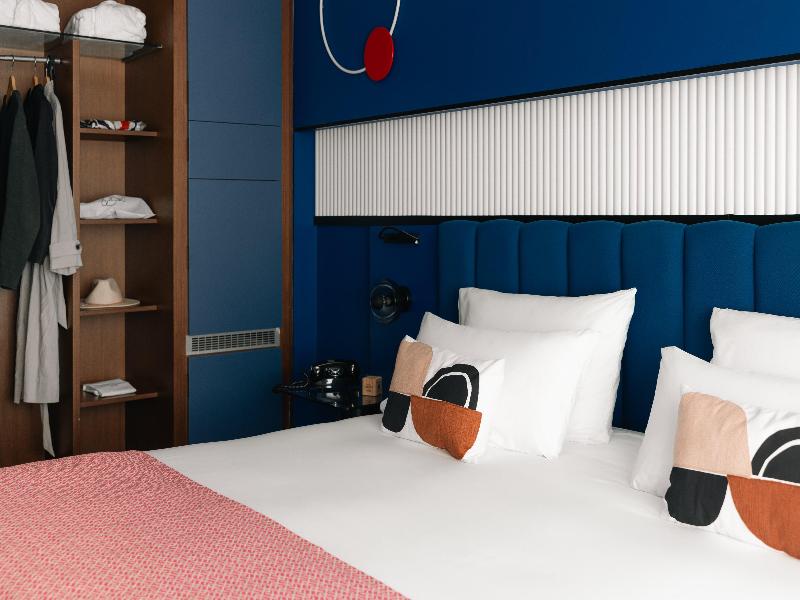 Hotel Indigo Barcelona Plaza Espana image