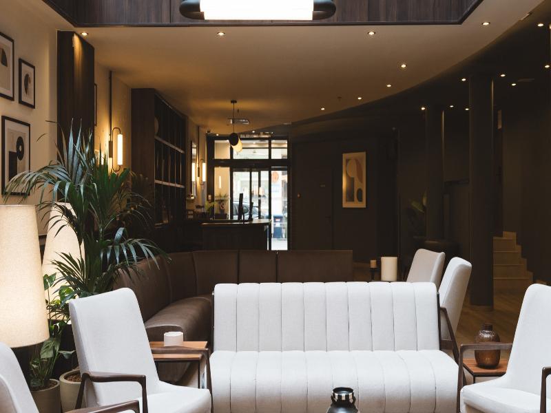 Honest Budapest by Chic&Basic image
