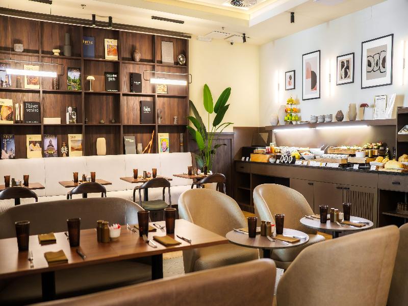 Honest Budapest by Chic&Basic image