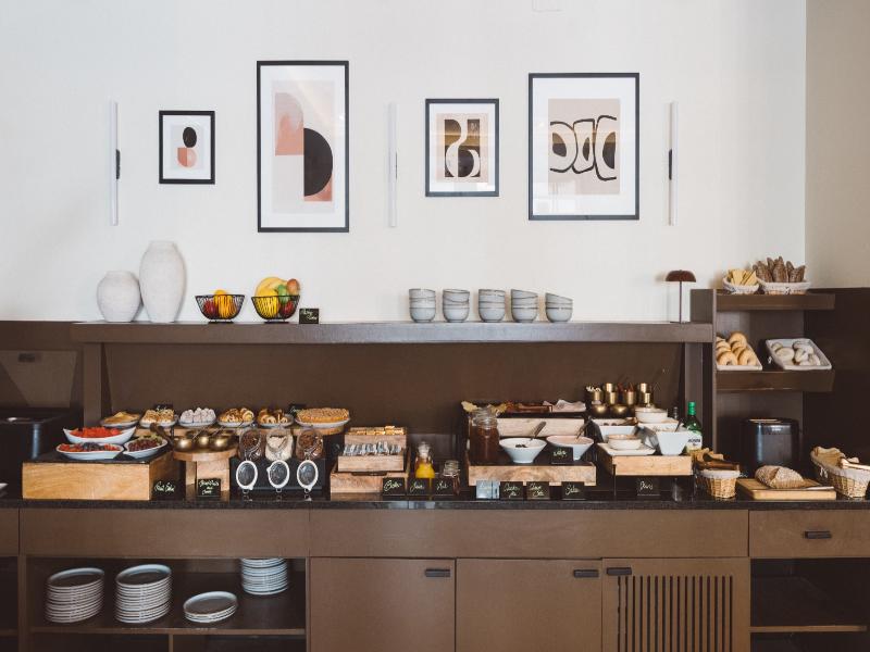 Honest Budapest by Chic&Basic image