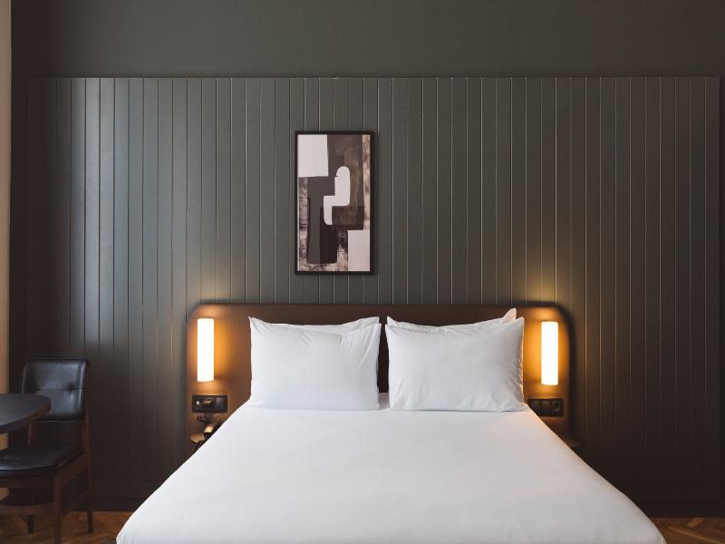 Honest Budapest by Chic&Basic image