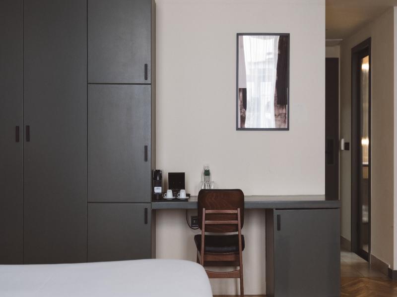 Honest Budapest by Chic&Basic image