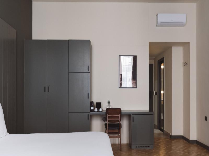 Honest Budapest by Chic&Basic image