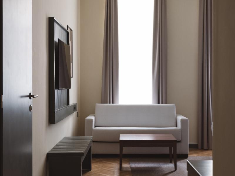 Honest Budapest by Chic&Basic image