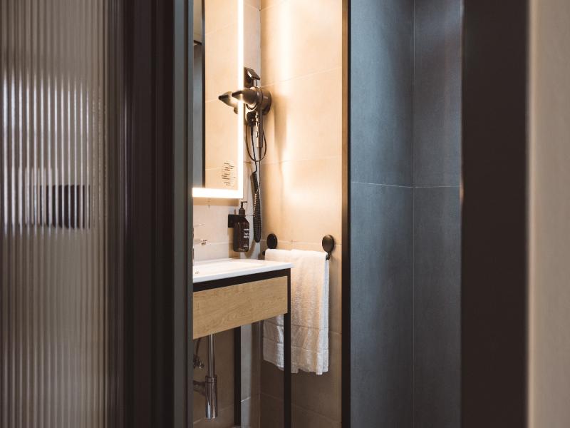 Honest Budapest by Chic&Basic image