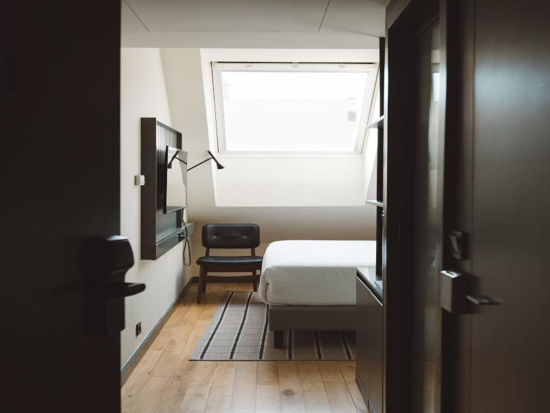 Honest Budapest by Chic&Basic image