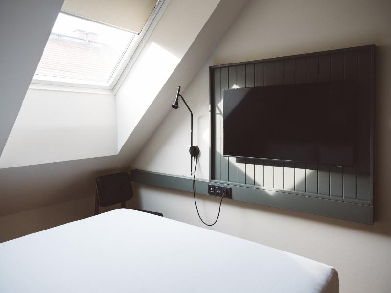Honest Budapest by Chic&Basic image