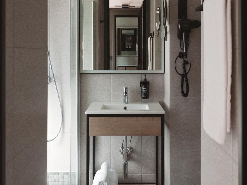 Honest Budapest by Chic&Basic image
