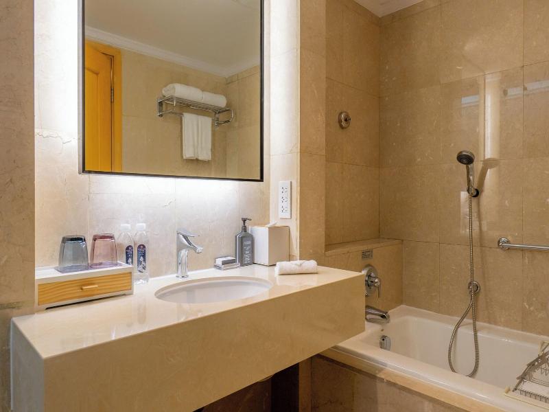Sheraton Kingsley Nanjing image
