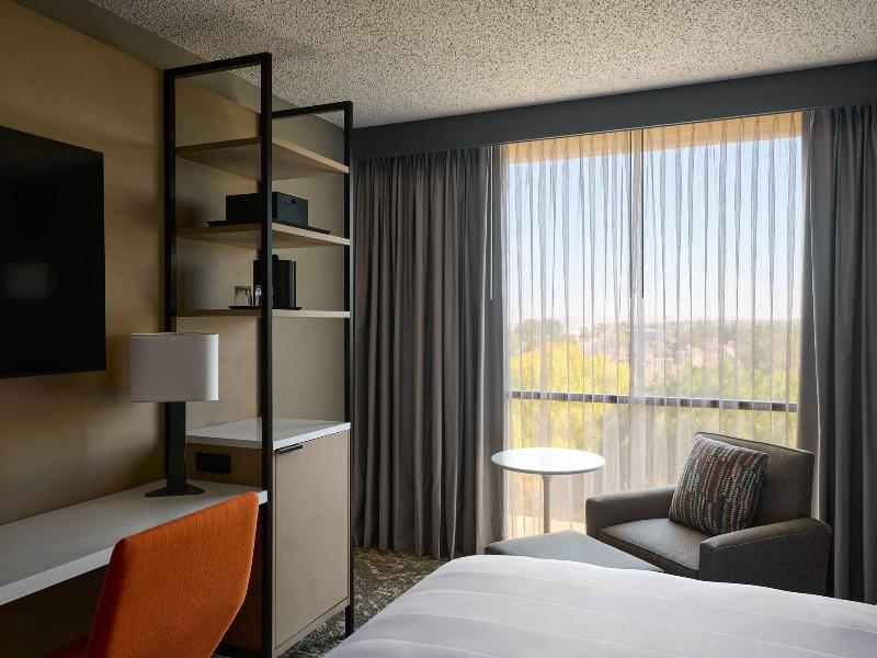 El Paso Marriott image