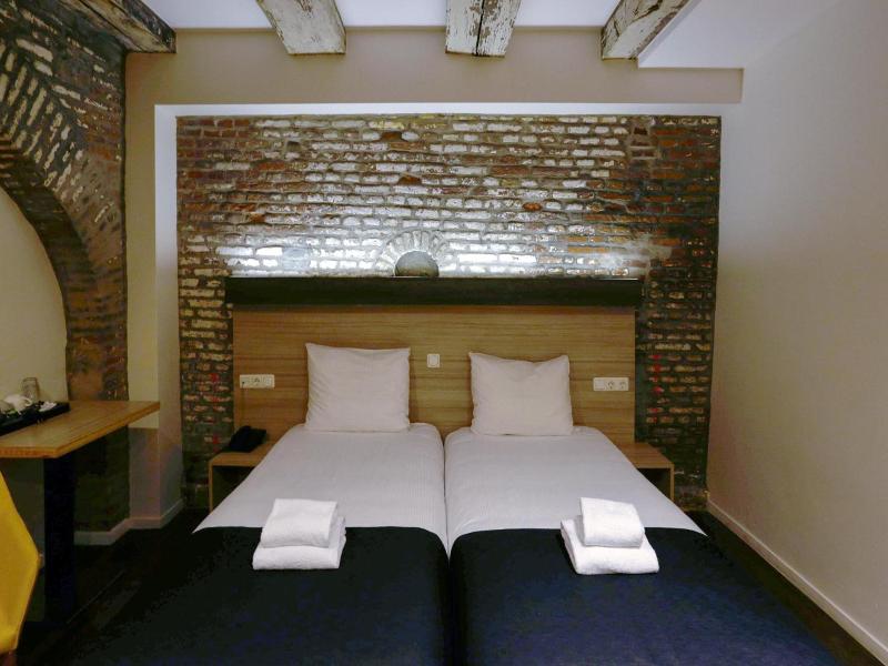 City Hotel Amsterdam image