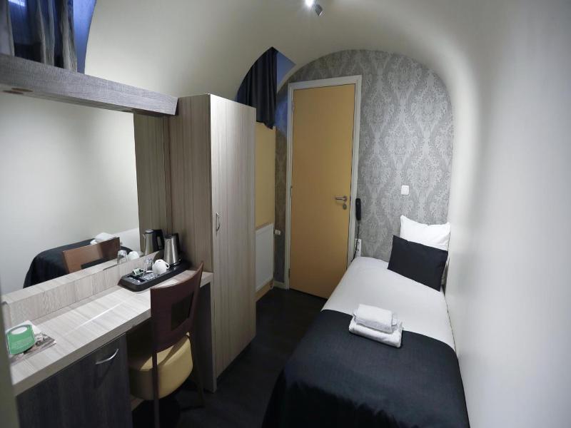 City Hotel Amsterdam image