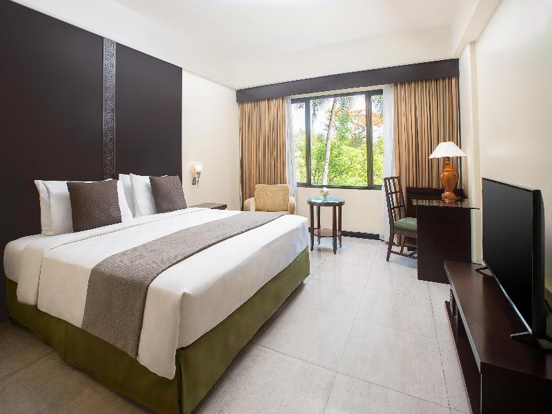 Aryaduta Lippo Village image