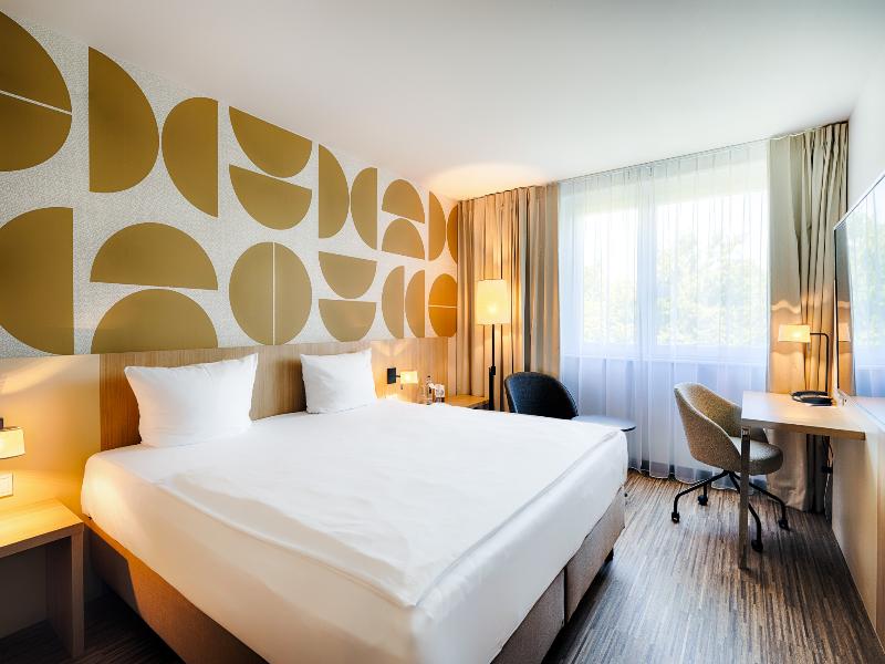 Welcome Hotel Paderborn image