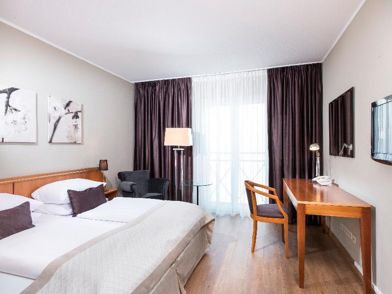 Wyndham Hannover Atrium image