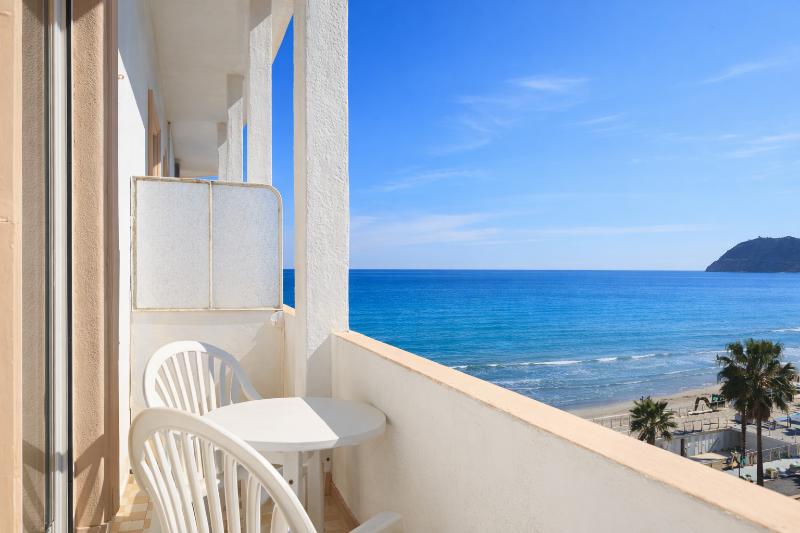 Grand Hotel Mediterranee image