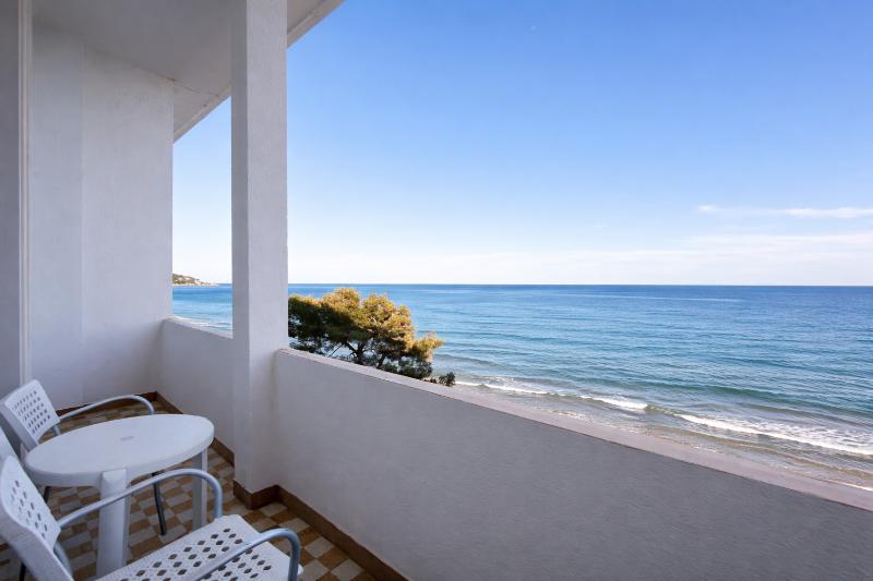 Grand Hotel Mediterranee image